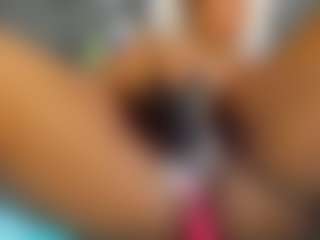 E L I E T T E's Live Sex Cam Show