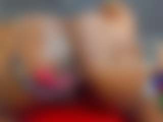Live cam show with E L I E T T E - Tittyfuck on Camsoda