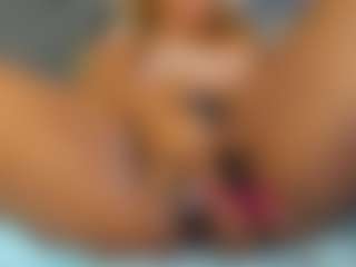 E L I E T T E's Live Sex Cam Show