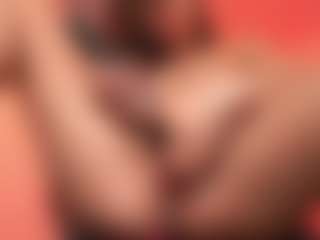 KirstenDanston's Live Sex Cam Show