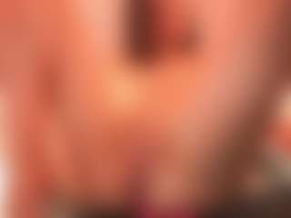 KirstenDanston's Live Sex Cam Show