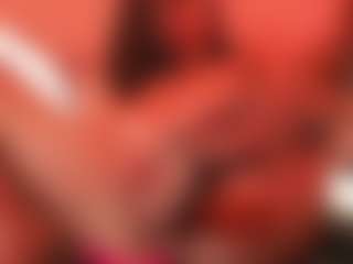 Live cam show with KirstenDanston - Booty on livesuperchat.net