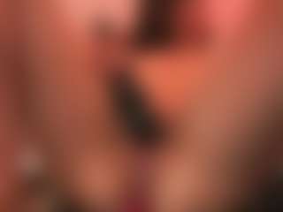 Live cam show with KirstenDanston - Squirt on Camsoda