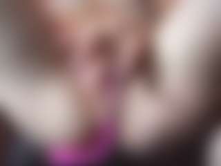 KirstenDanston's Live Sex Cam Show