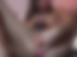 KirstenDanston's Live Sex Cam Show