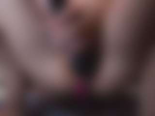 KirstenDanston's Live Sex Cam Show