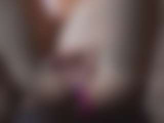 KirstenDanston's Live Sex Cam Show