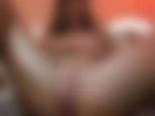 KirstenDanston's Live Sex Cam Show