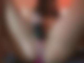 KirstenDanston's Live Sex Cam Show