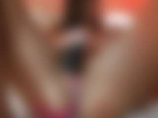 KirstenDanston's Live Sex Cam Show