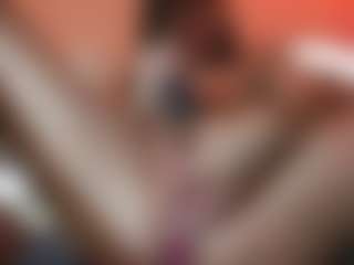 KirstenDanston's Live Sex Cam Show