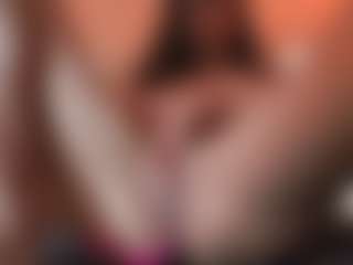 KirstenDanston's Live Sex Cam Show