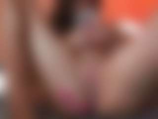 KirstenDanston's Live Sex Cam Show