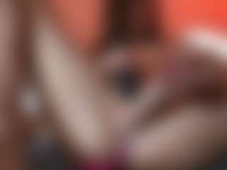 Live cam show with KirstenDanston - Squirt on EXY