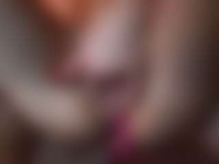 KirstenDanston's Live Sex Cam Show