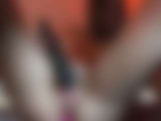 Live cam show with KirstenDanston - Strip Teen (18+) on Camsoda