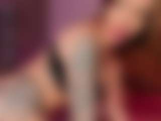 Miss Melanie's Live Sex Cam Show