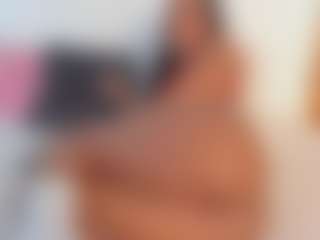 vanellopeSexyHot's Live Sex Cam Show