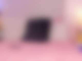 Live cam show with VanellopeEvans - Public on madthumbs