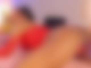 Live cam show with VanellopeEvans - Skinny on Camsoda