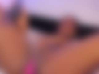 Live cam show with VanellopeEvans - Black Toys on Camsoda