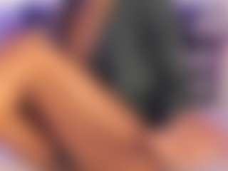 Live cam show with VanellopeEvans - Ebony Big Ass on Gym Cam Girls