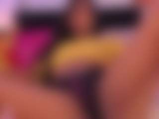 Live cam show with VanellopeEvansHot - Butt Plug on Camsoda