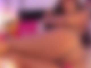 Show de câmera ao vivo com VanellopeEvansHot - Black Shaved Pussy no Camsoda