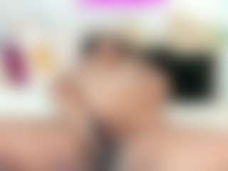 hallestrawberry's Live Sex Cam Show