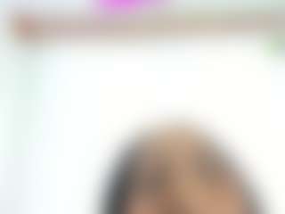 Live cam show with hallestrawberry - Squirt on Camsoda
