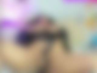 hallestrawberry's Live Sex Cam Show