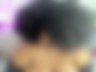 Live cam show with hallestrawberry - Black Squirt on SpunkLive