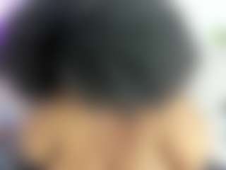 Live cam show with hallestrawberry - Ebony on live18s.com | colombia