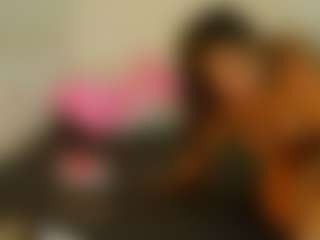samanthachic's Live Sex Cam Show