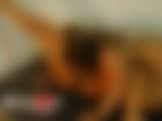 samanthachic's Live Sex Cam Show