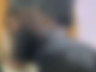 samanthachic MILF webcam performer live streaming