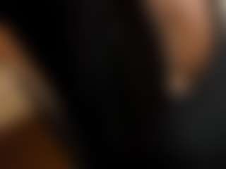 Live cam show with Honeycomb - MILF on googirlz