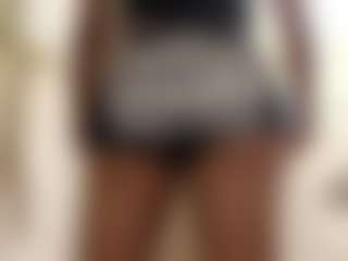 Live cam show with Honeycomb - MILF on Camsoda Late Night