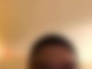 Live cam show with Honeycomb - Facial Piercings on Pornisteam.com
