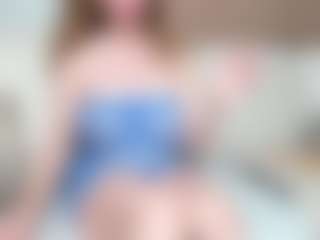 BustyNatascha MILF webcam performer live streaming