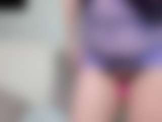 Live cam show with BustyNatascha - Amateur on SpunkLive