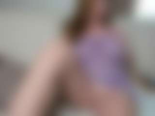 Live cam show with BustyNatascha - Curvy on Milf Play
