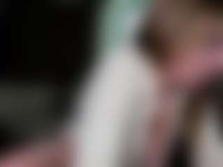 BustyNatascha MILF webcam performer live streaming