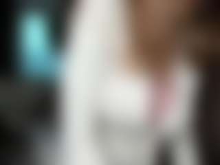 Live cam show with BustyNatascha - Squirt MILF on crypto-cams