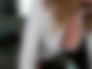 Live cam show with BustyNatascha - BBW on Camversity