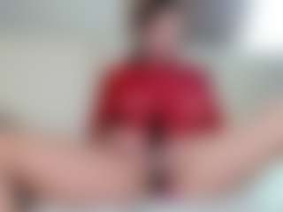 Live cam show with BustyNatascha - Shaved on Porn Luv