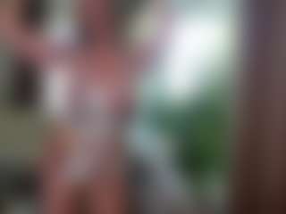 Live cam show with BustyNatascha - Anal on testsause.com