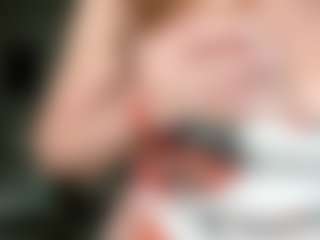 Live cam show with BustyNatascha - Shaved on Camiplay Live