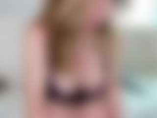 Live-sekscamshow van BustyNatascha