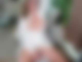 BustyNatascha's Live Sex Cam Show